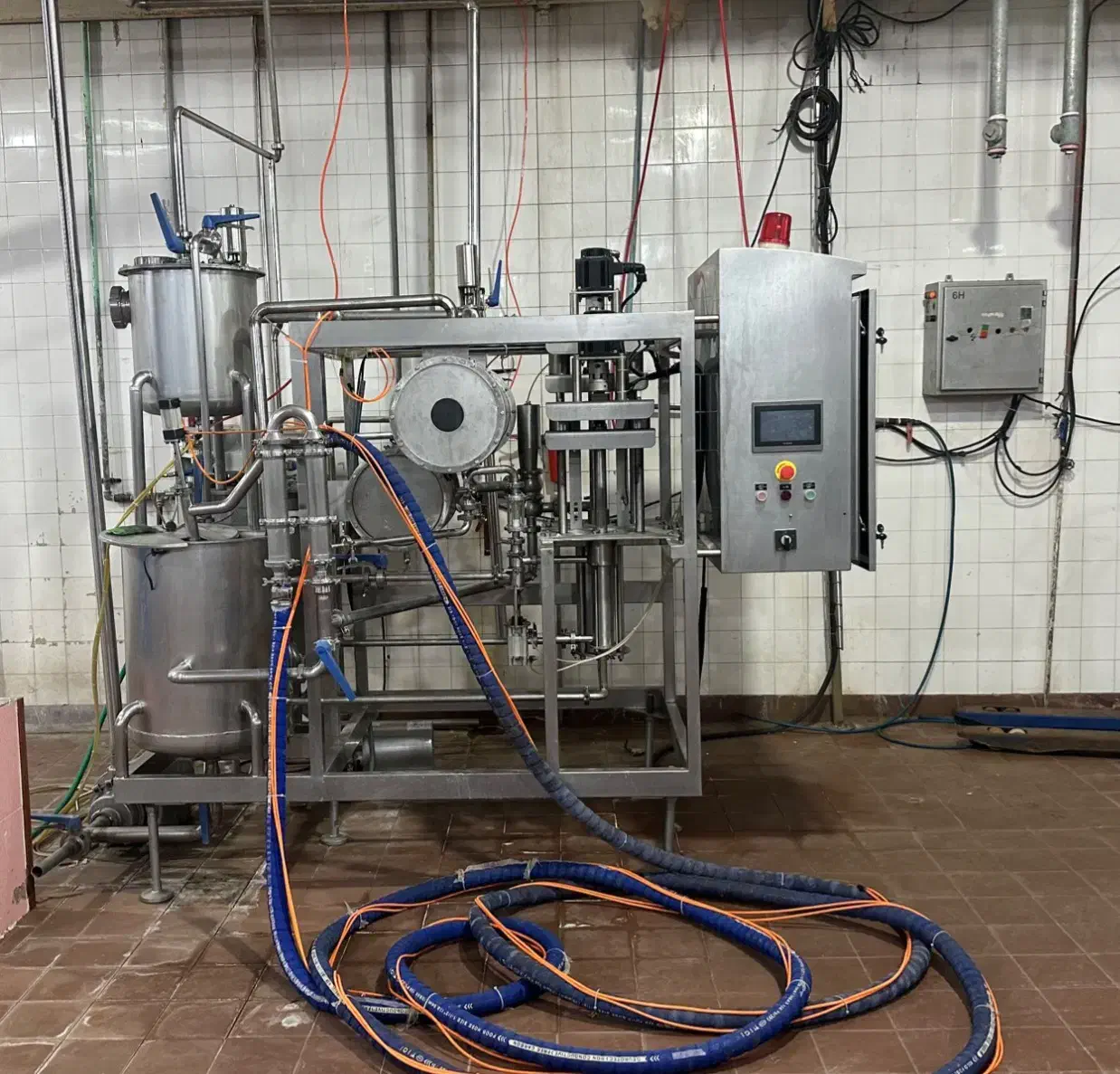 فروش دستگاه پرکن پنیر حلب و سطلی UF و ویلس|ماشین‌آلات صنعتی|بهارستان, |دیوار