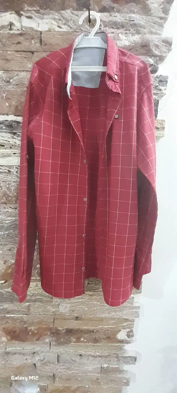 پیراهن|لباس|اراک, |دیوار