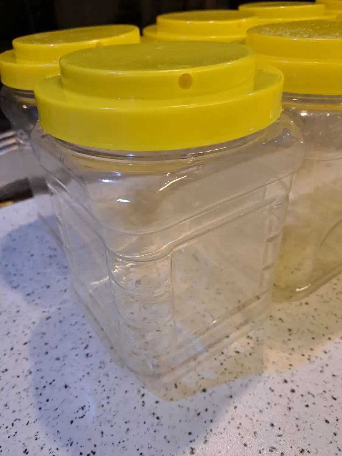 ظرف ترشی و حبوبات|ظروف نگهدارنده، پلاستیکی، یکبارمصرف|ری, علایین|دیوار