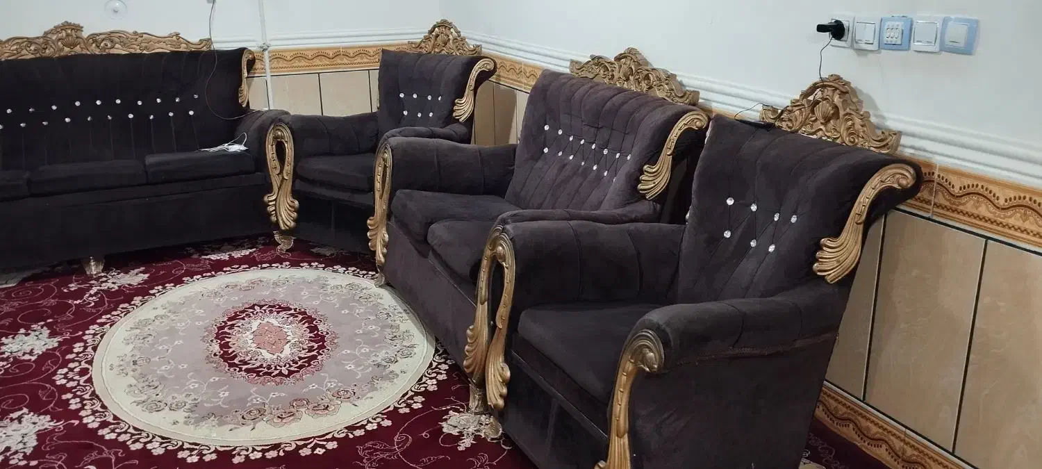 یک دست مبل ۷ نفره|مبلمان خانگی و میز عسلی|یاسوج, |دیوار