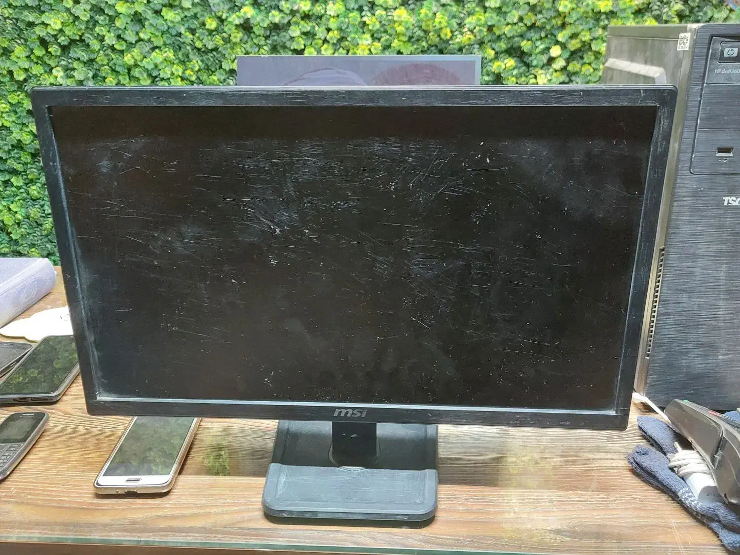 مانیتور / msi / سوخته|رایانه رومیزی|مشهد, شاهد (شهرک غرب)|دیوار