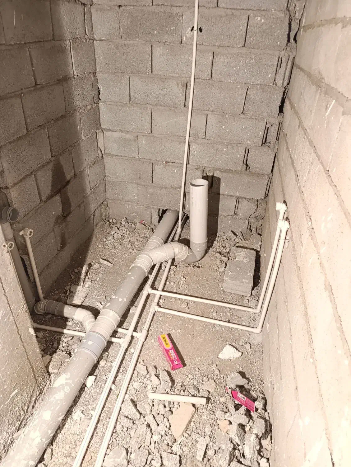 لوله کشی آب وبرق ساختمان|خدمات پیشه و مهارت|مراغه, |دیوار