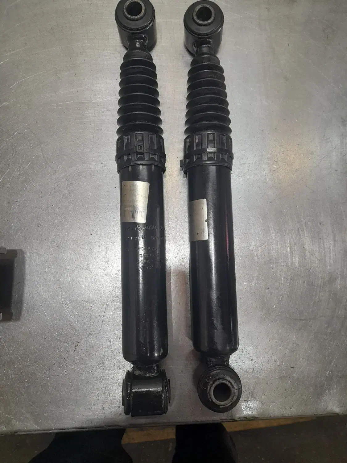 لوازم یدکی|قطعات یدکی و لوازم جانبی|رشت, استقامت ۲|دیوار