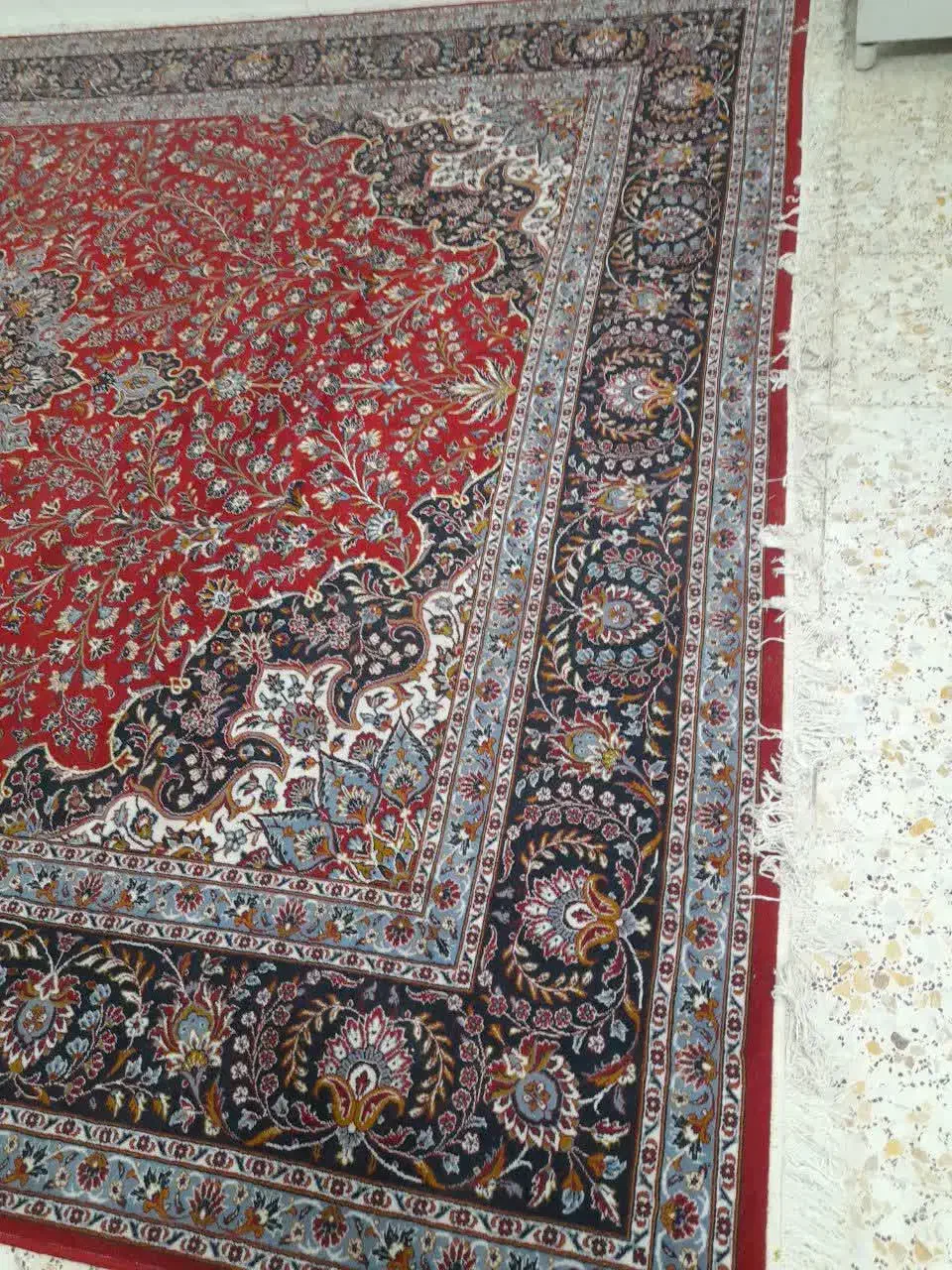 فرش 12 متری سرخ|فرش|اندیشه, اندیشه فاز ۱|دیوار