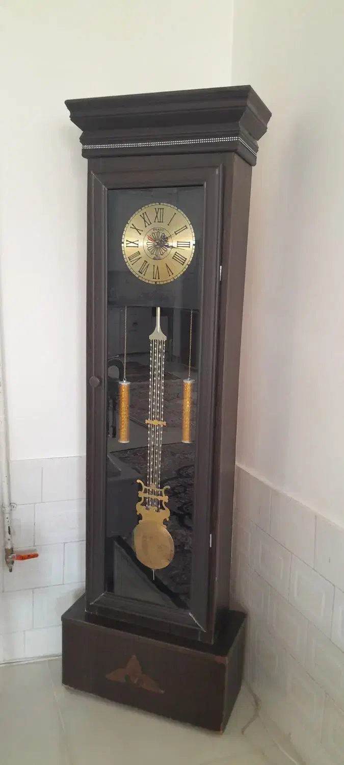 ساعت|ساعت دیواری و تزئینی|تربت‌حیدریه, فتح المبین|دیوار