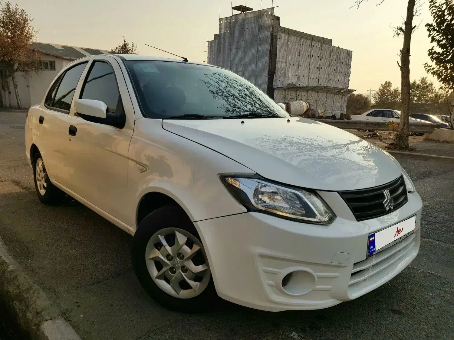 ساینا مدل ۱۴۰۰ کاملا خانگی|خودرو سواری و وانت|تهران, تهرانپارس شرقی|دیوار