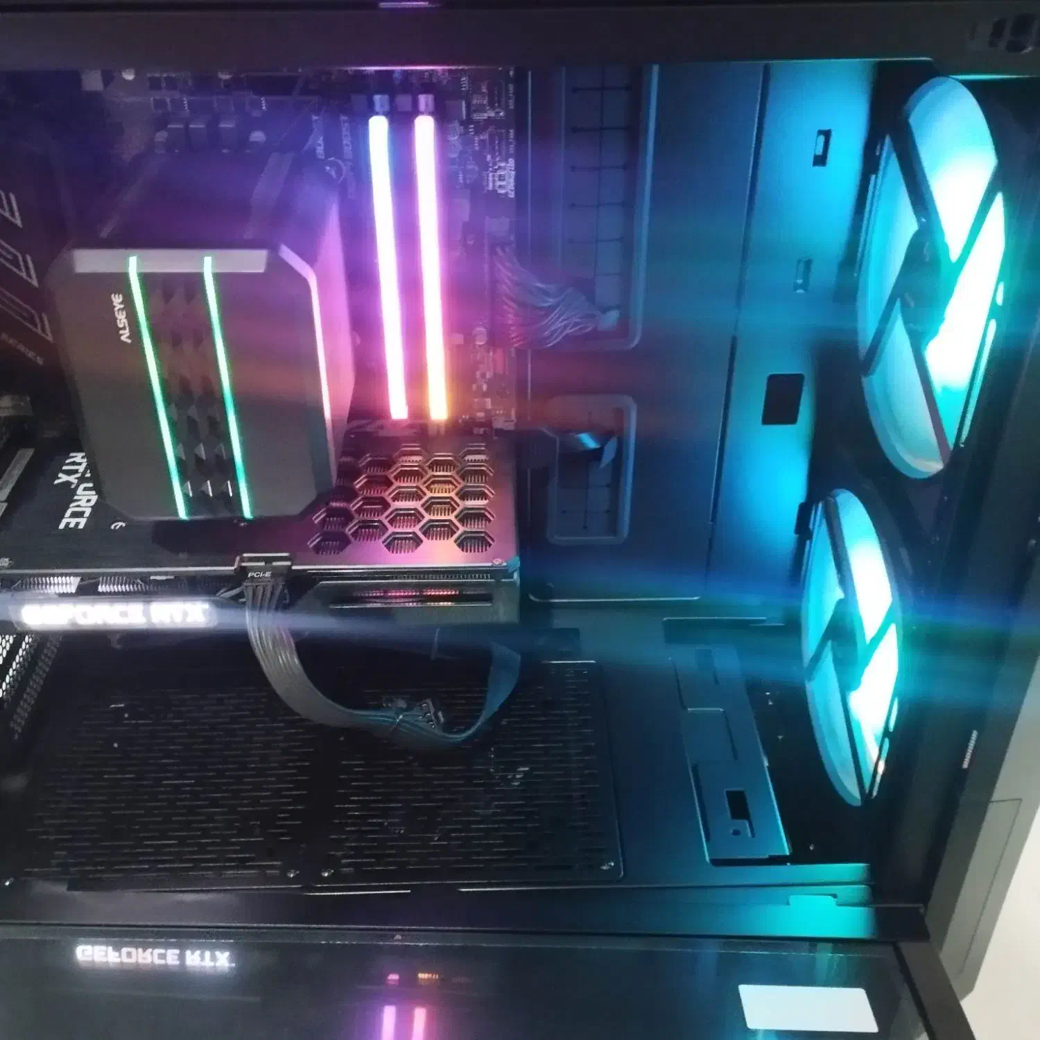 کیس کامپیوتر گیمینگ rtx3060|رایانه رومیزی|بندرعباس, |دیوار