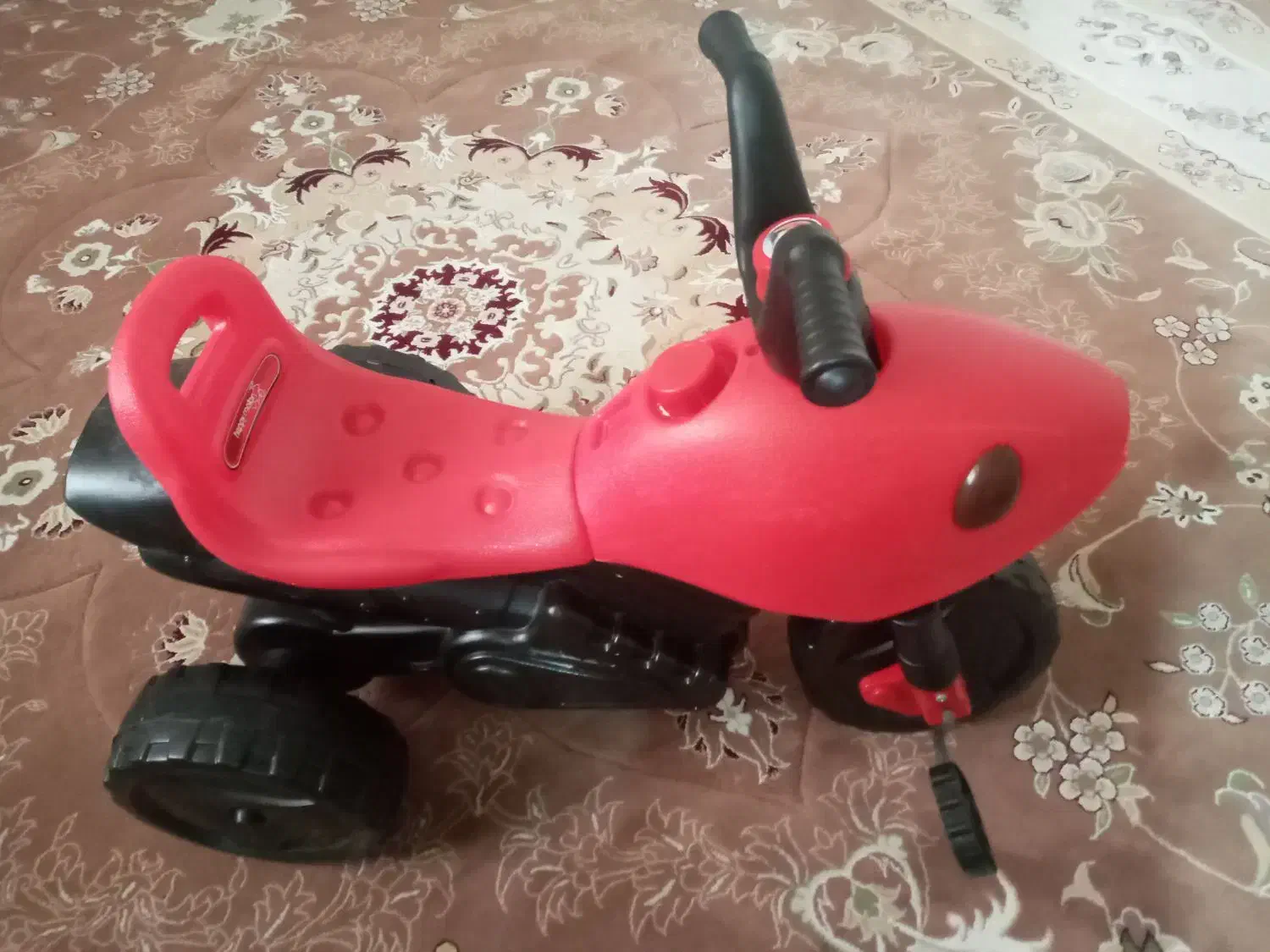 سه چرخه ی کودک|کالسکه و لوازم جانبی|فردیس, سرحدی|دیوار