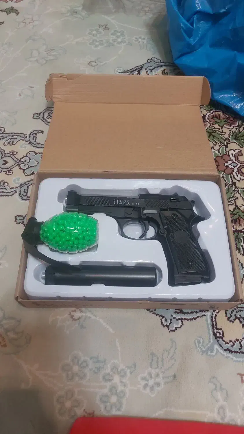 کلت فلزی +C19|اسباب‌‌بازی|تبریز, |دیوار