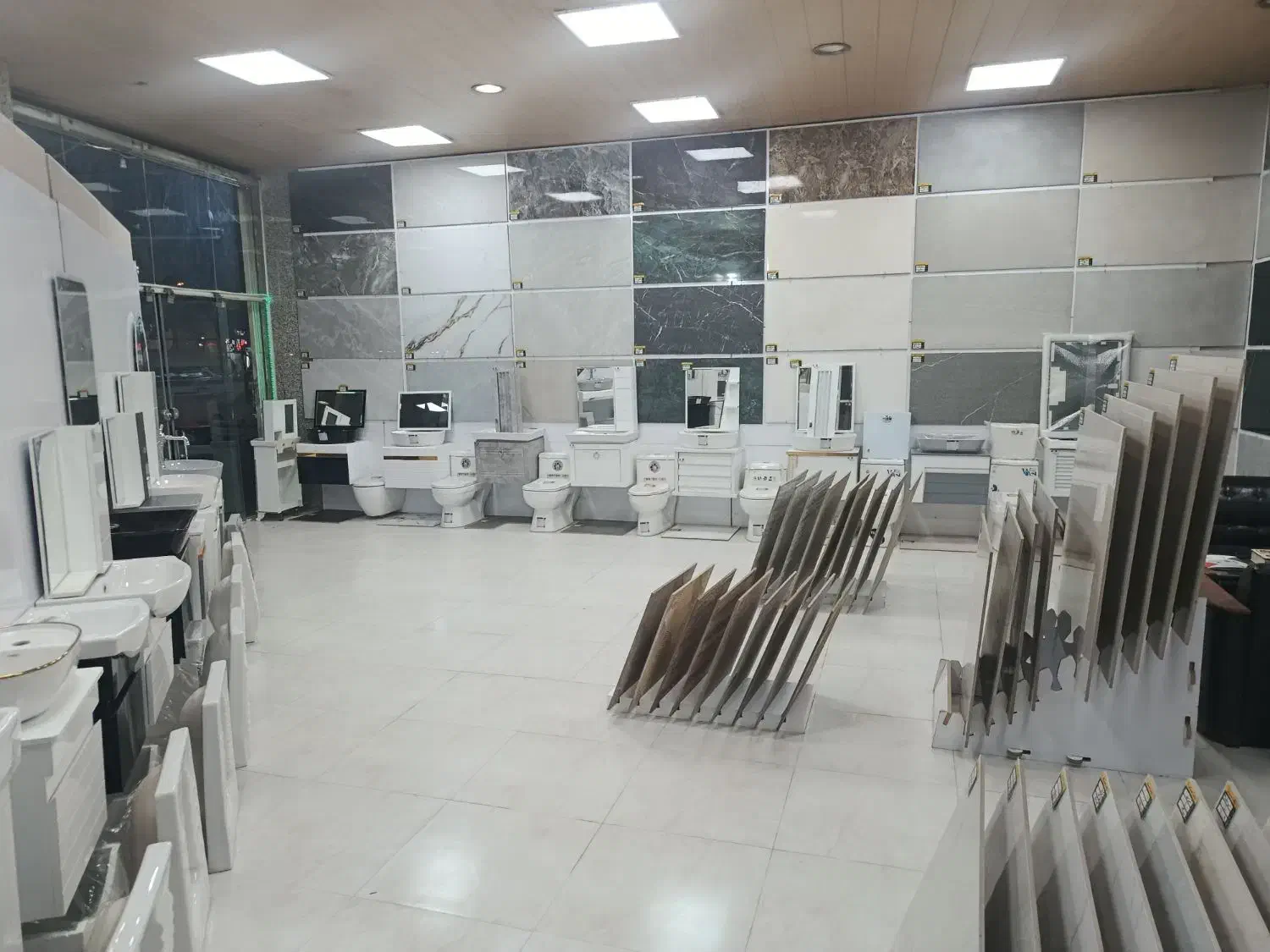 روشویی کابینتی و سرامیک و شیرالات|مصالح و تجهیزات ساختمان|خمینی‌شهر, |دیوار