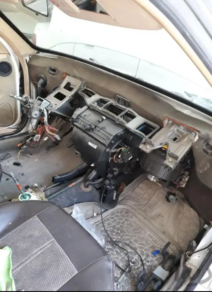 باطریسازی مکانیکی سیمکشی امدادخودرو سیارشبانه روزی|خدمات موتور و ماشین|تهران, پاسداران|دیوار