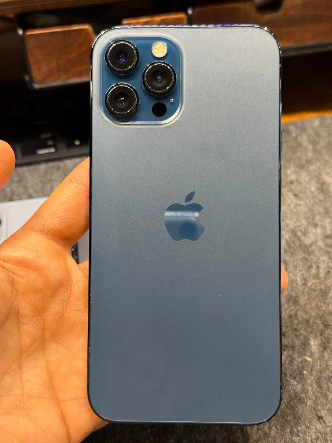 12ProMax 256|موبایل|تهران, حصار بوعلی|دیوار