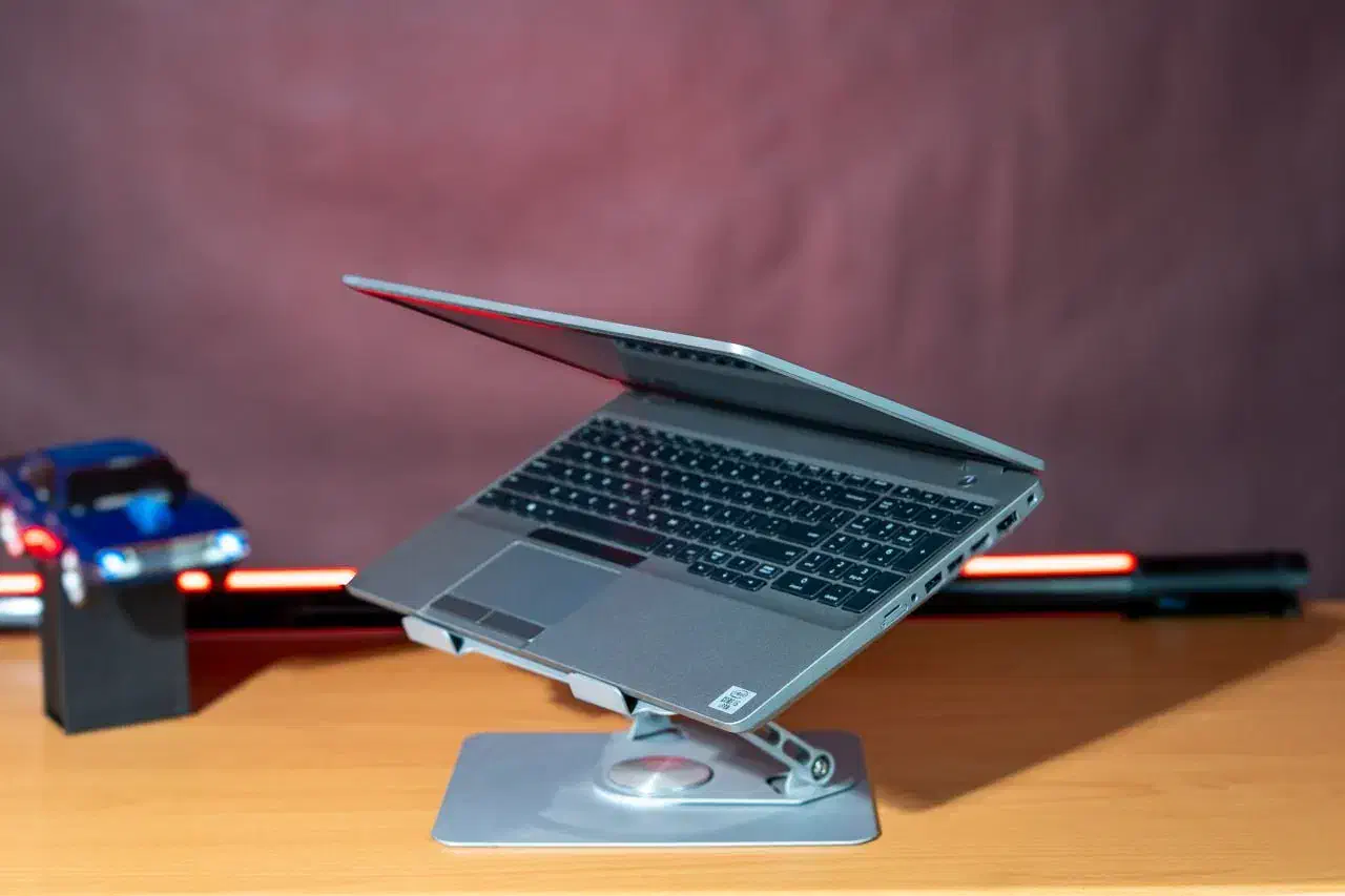 لپ تاپDell Latitude 5511 i7 تمیز  اقساط تا ۲۴ ماه|رایانه همراه|یزد, |دیوار