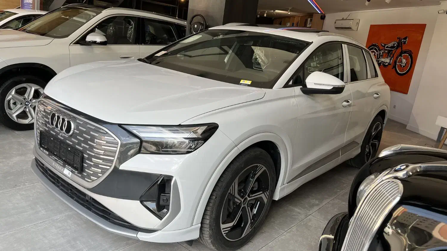 آئودی ، e-tron Q4|خودرو سواری و وانت|شیراز, معالیآباد|دیوار