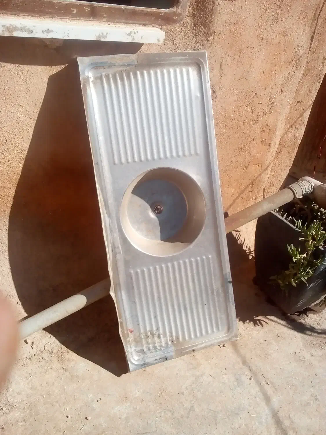 دو عدد میزکار تاشو و دو عدد سینک ظرفشویی|ابزارآلات|شیراز, ستارخان|دیوار