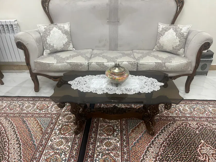 میز جلومبلی به همراه دو عدد عسلی|مبلمان خانگی و میز عسلی|تهران, قاسمآباد|دیوار