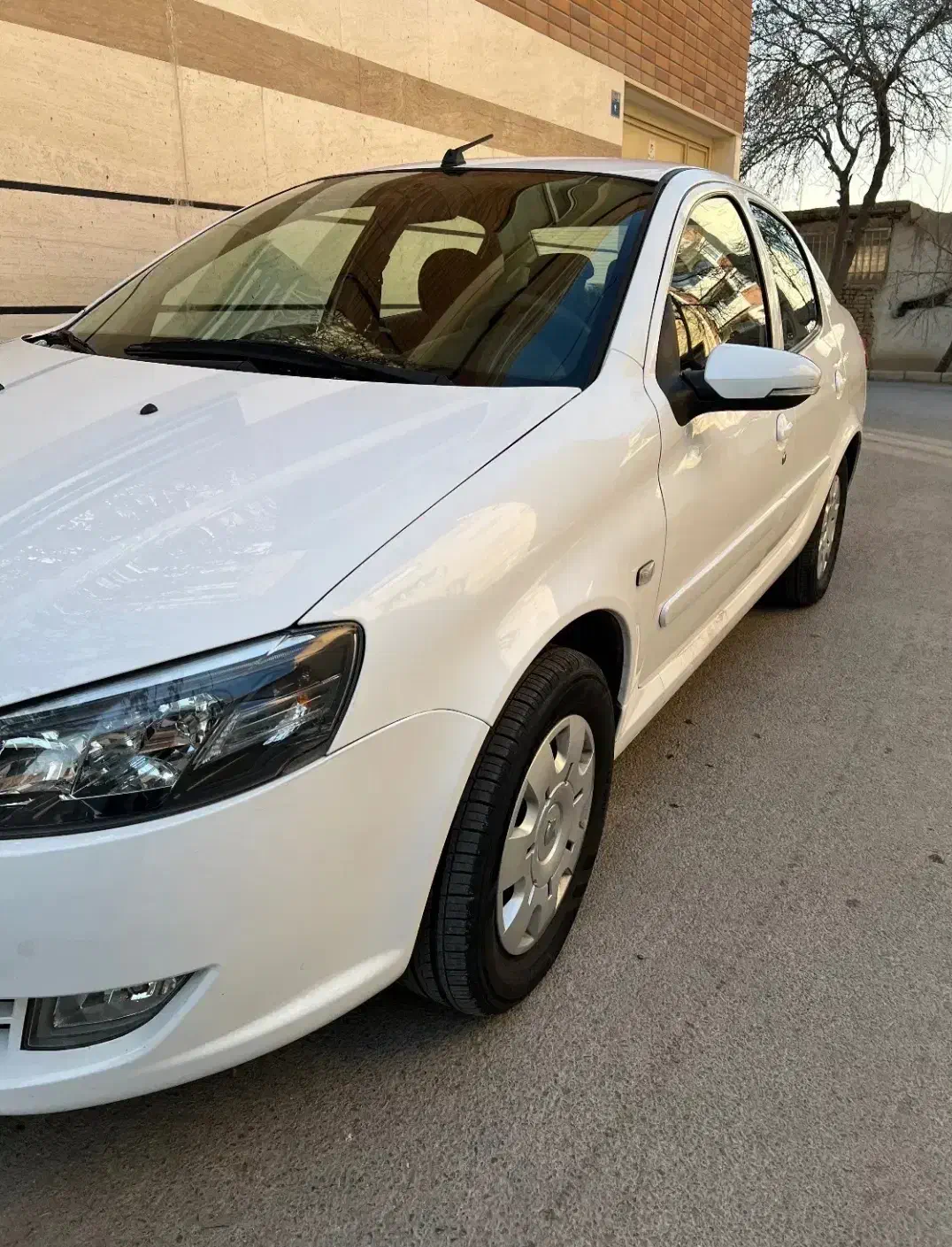 رانا پلاس ۴۰۱|خودرو سواری و وانت|اصفهان, شهریار|دیوار