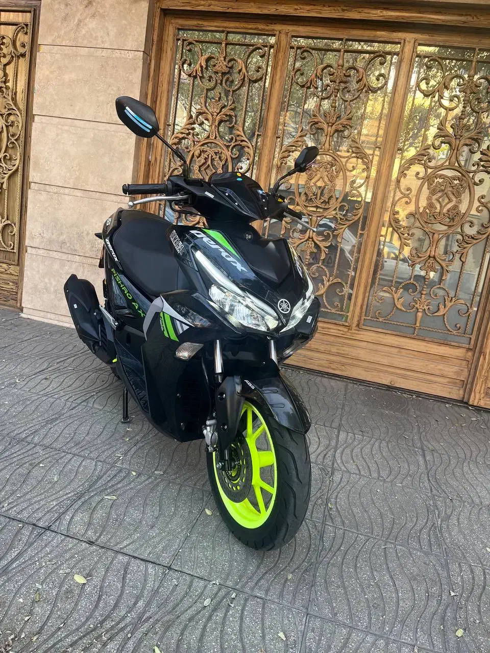 ایروکسYAMAHAواریو1403نیوفیس فول اپشن فول لوازم خشک|موتورسیکلت|تبریز, |دیوار