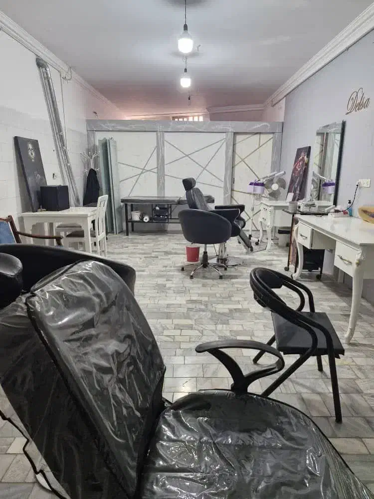 زیرزمین مسکونی و دفتر کار سالن آرایشگاه خیاطی ..|اجارهٔ خانه و ویلا|حمیدیا, |دیوار