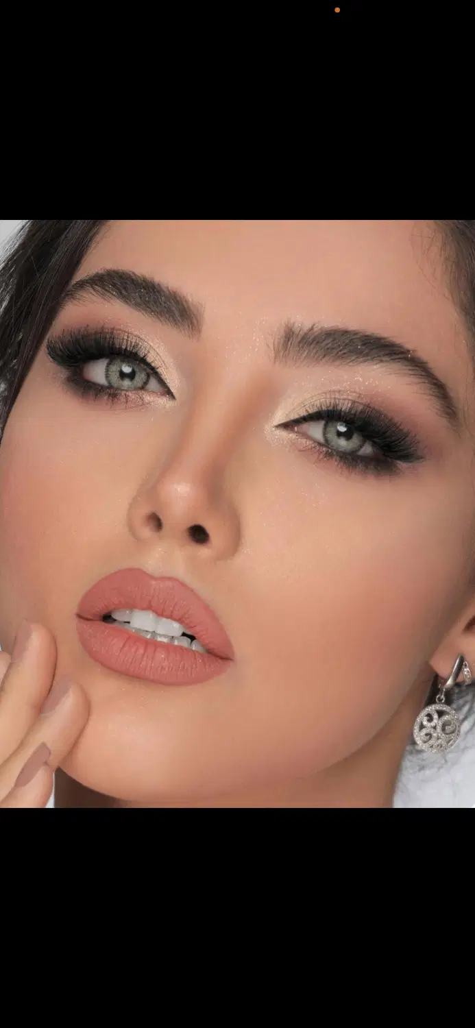 میکاپ|خدمات آرایشگری و زیبایی|کرمان, |دیوار