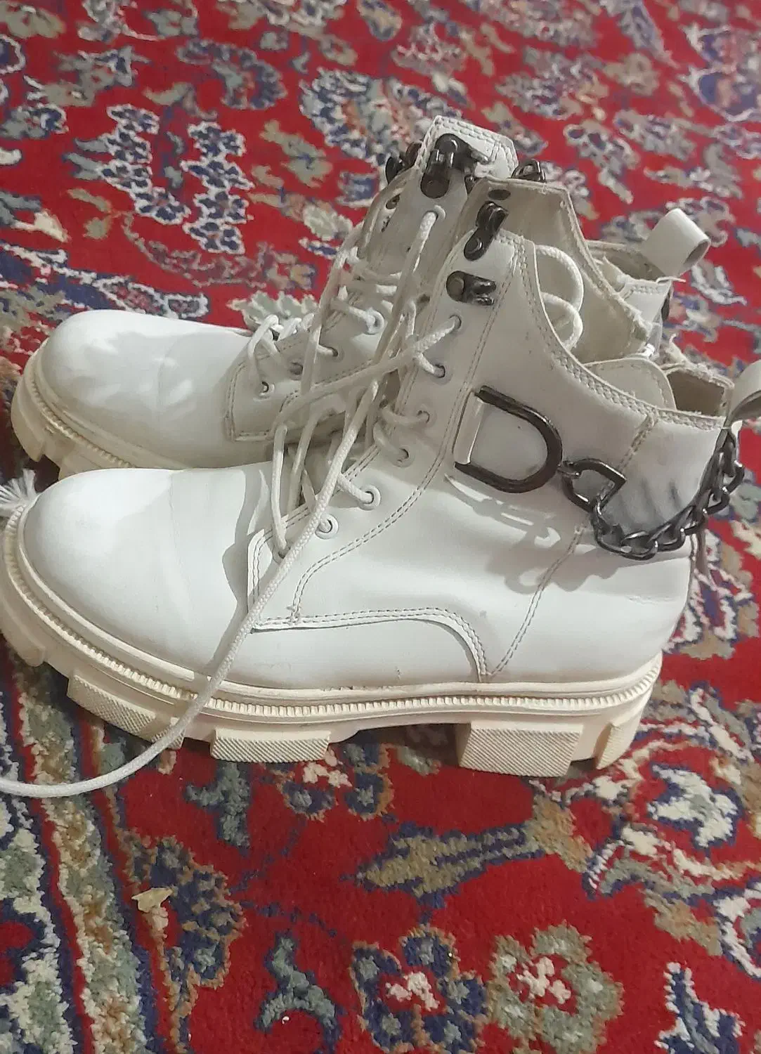 نیم بوت زنانه، سفیدرنگ،سایز39|کیف، کفش، کمربند|ارومیه, |دیوار