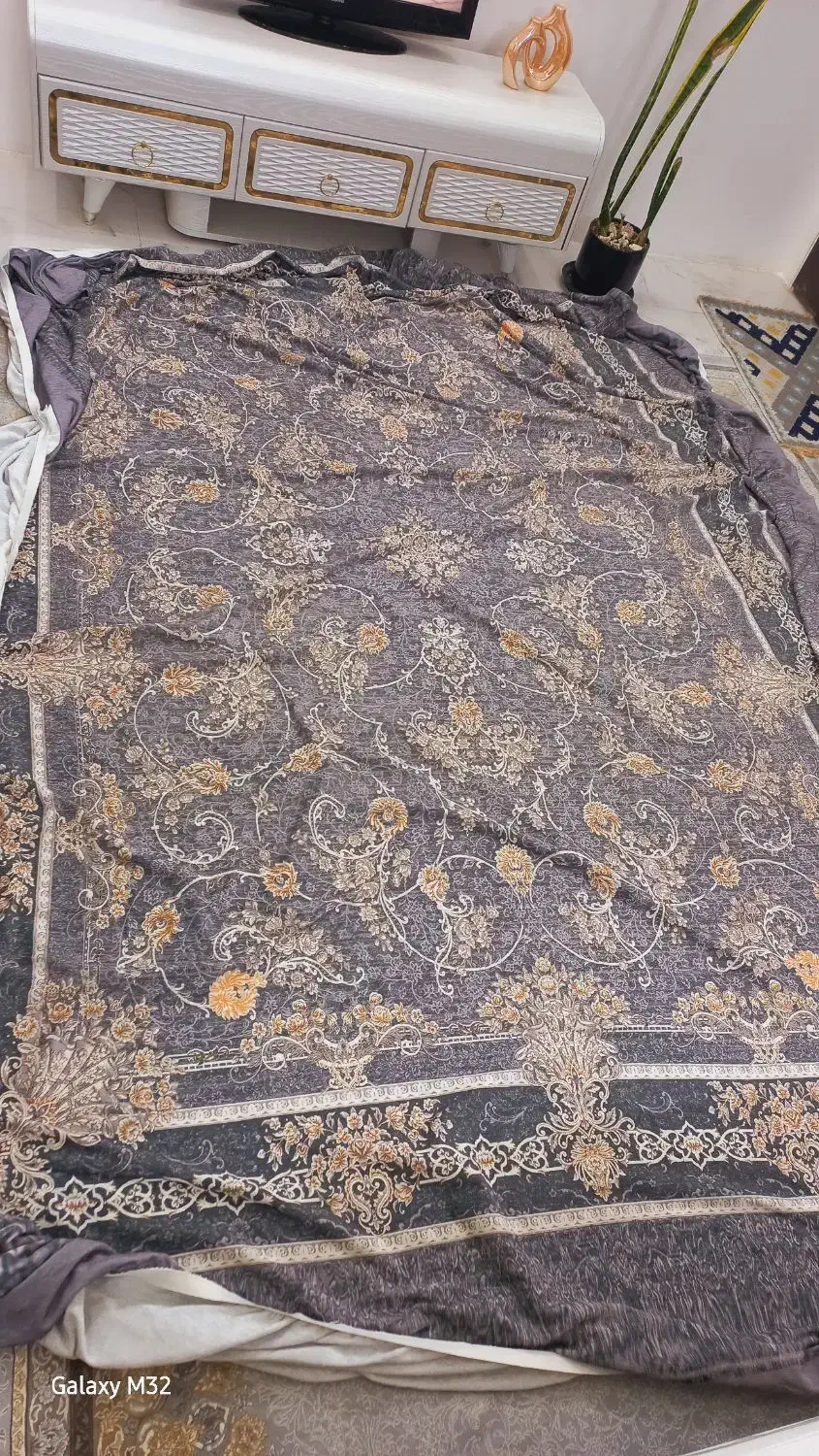 کاور فرش|روفرشی|مشهد, طبرسی شمالی|دیوار