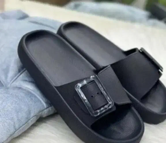 دو عدد دمپایی زنانه سایز۳۹|کیف، کفش، کمربند|تهران, دربند|دیوار