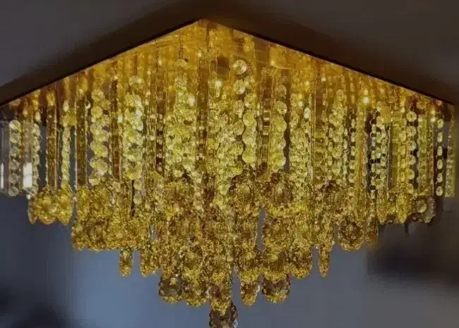 لوستر گرد و مربع ۶۰ در ۶۰|لوستر و چراغ آویز|اهواز, کمپلو جنوبی|دیوار