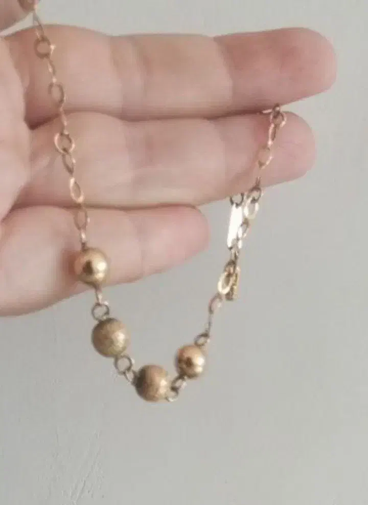 دستبند طلا|جواهرات|قروه, |دیوار