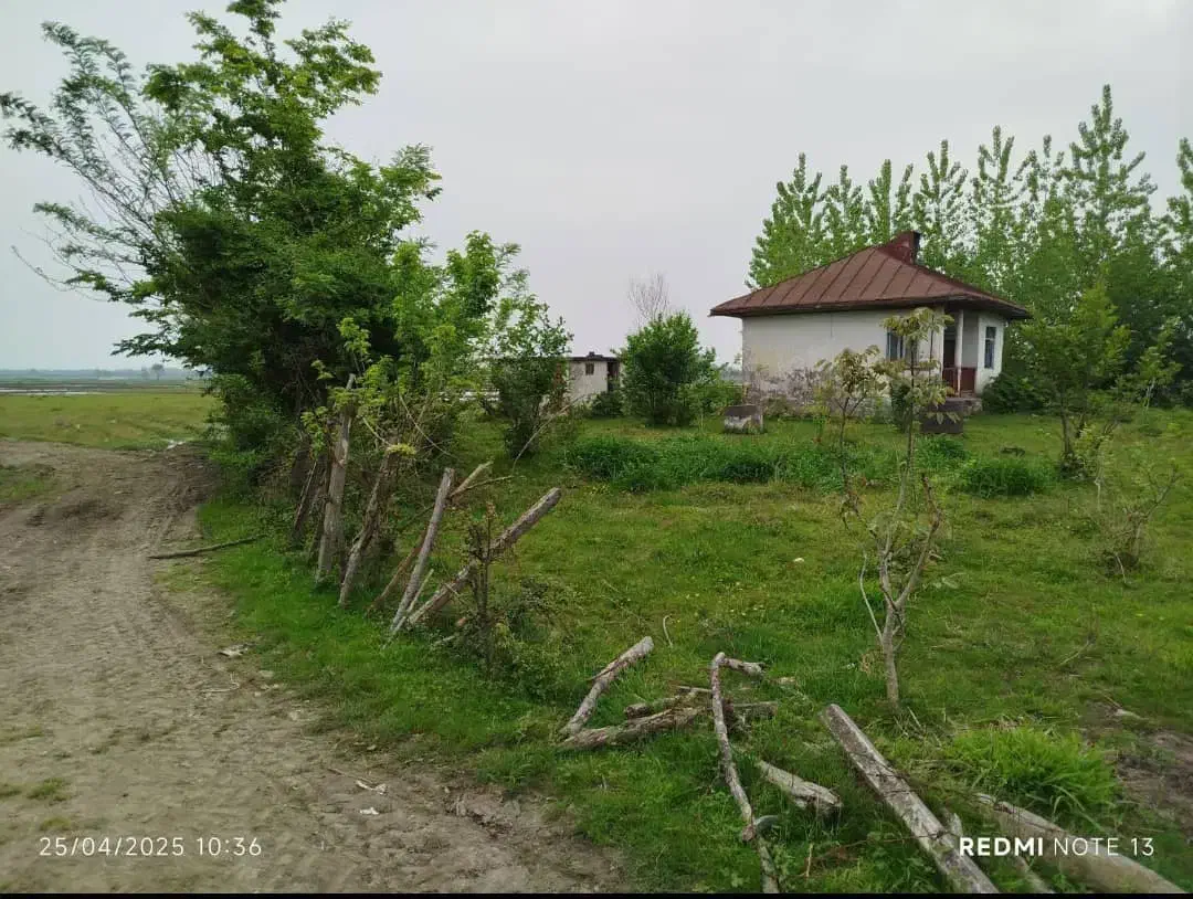 ۱۱۰۰ زمین مسکونی با ویلای ۱۰۰متری ساحلی|فروش خانه و ویلا|رضوانشهر, |دیوار