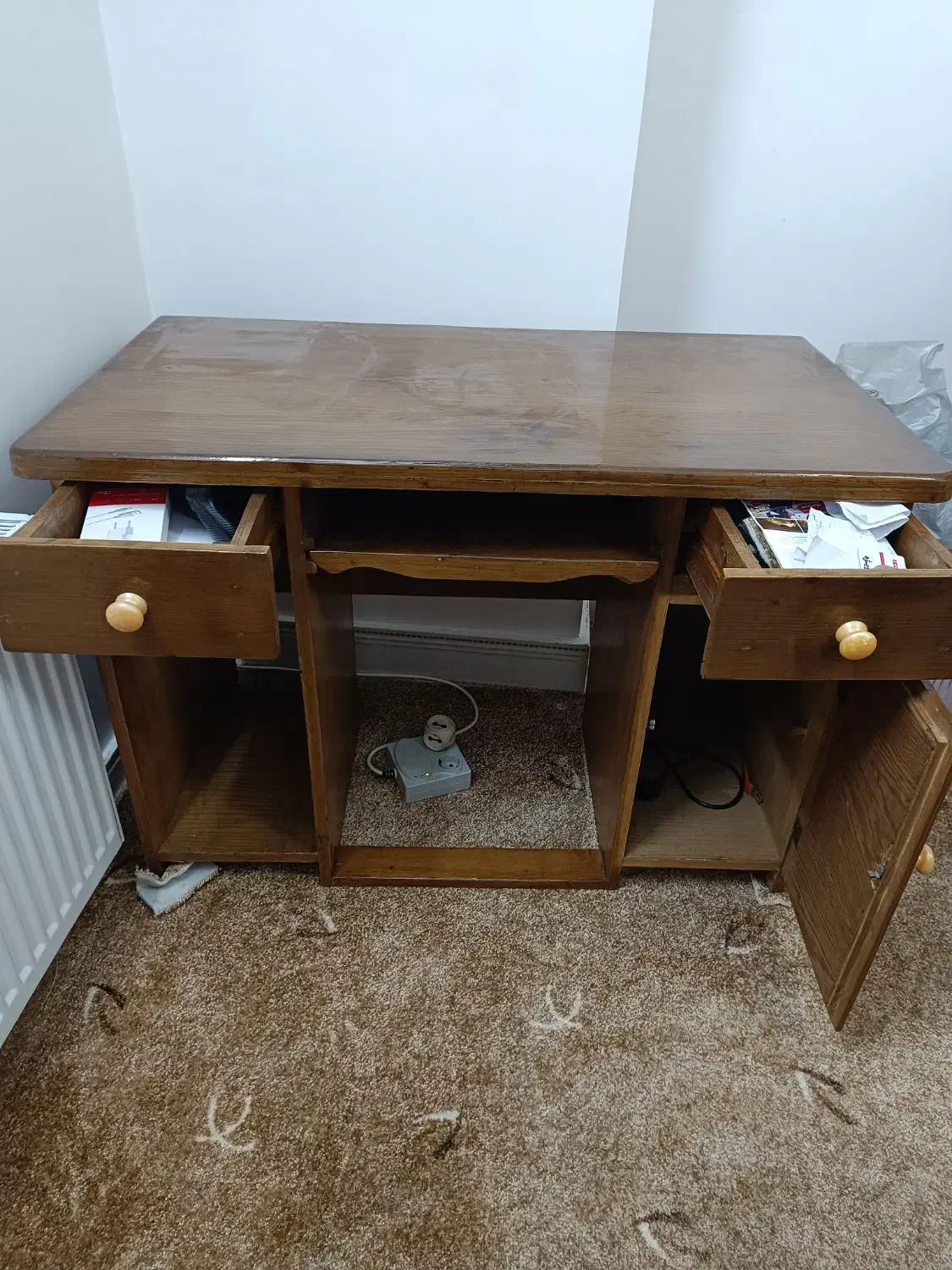 میز کامپیوتر بسیار محکم با چوب راش دارای۳کشو|میز تحریر و کامپیوتر|جویبار, |دیوار