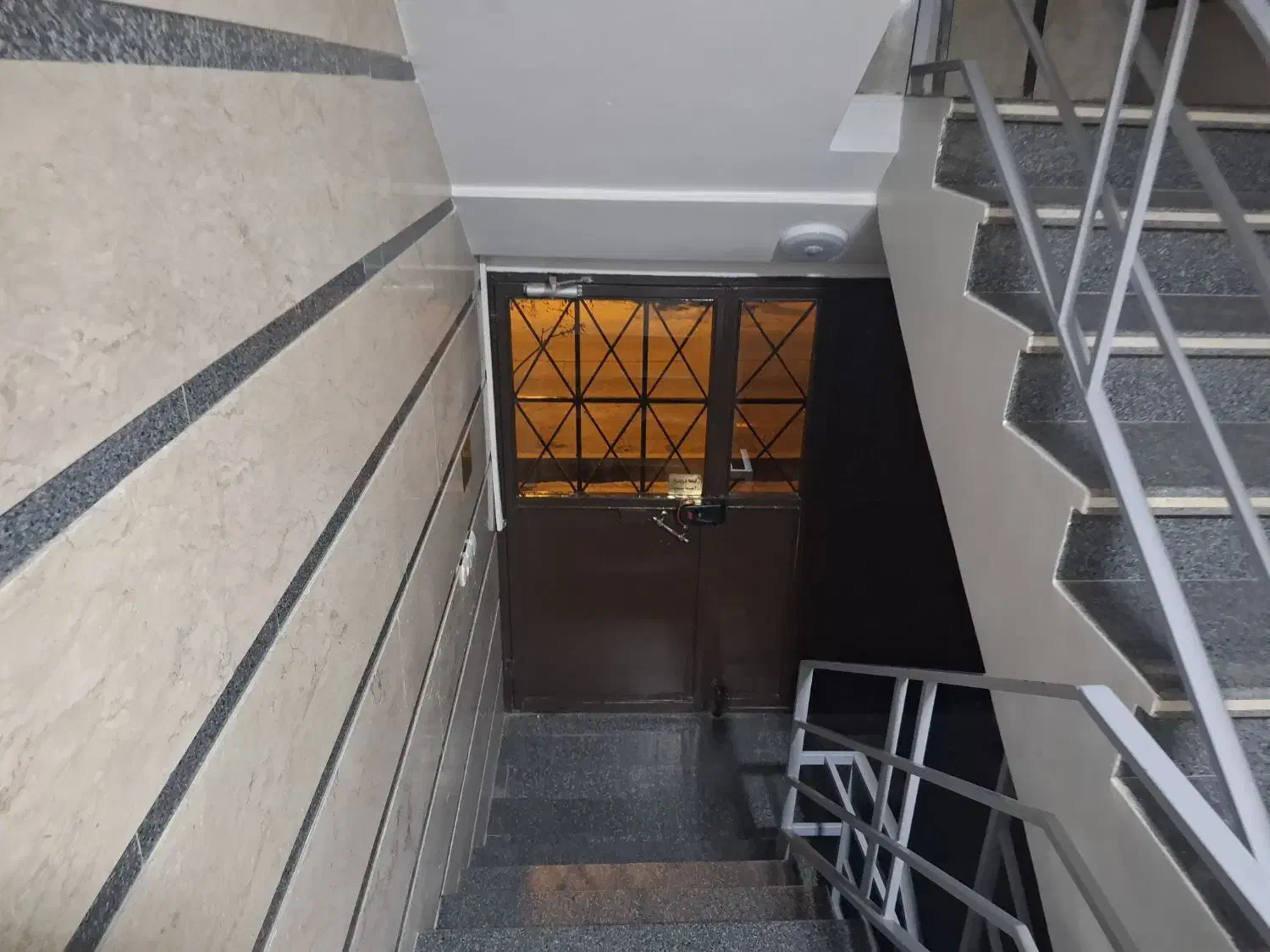 آپارتمان ۹۵ متری|اجارهٔ آپارتمان|تهران, شهرک یاس|دیوار