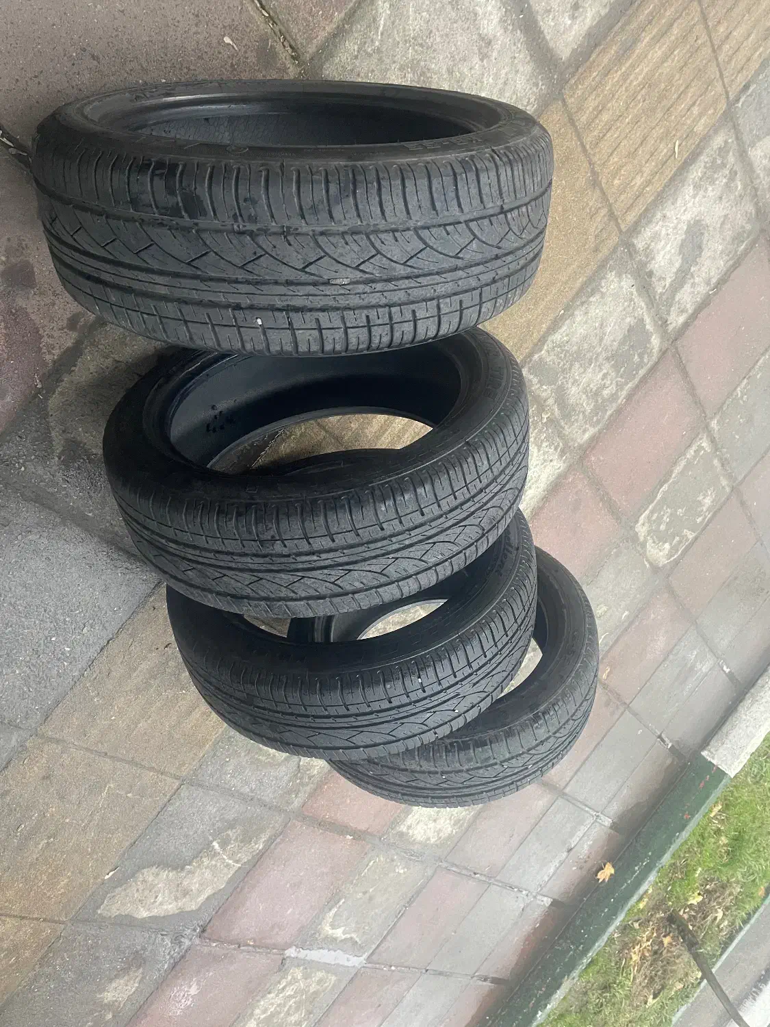 لاستک|قطعات یدکی و لوازم جانبی|رشت, حمیدیان|دیوار