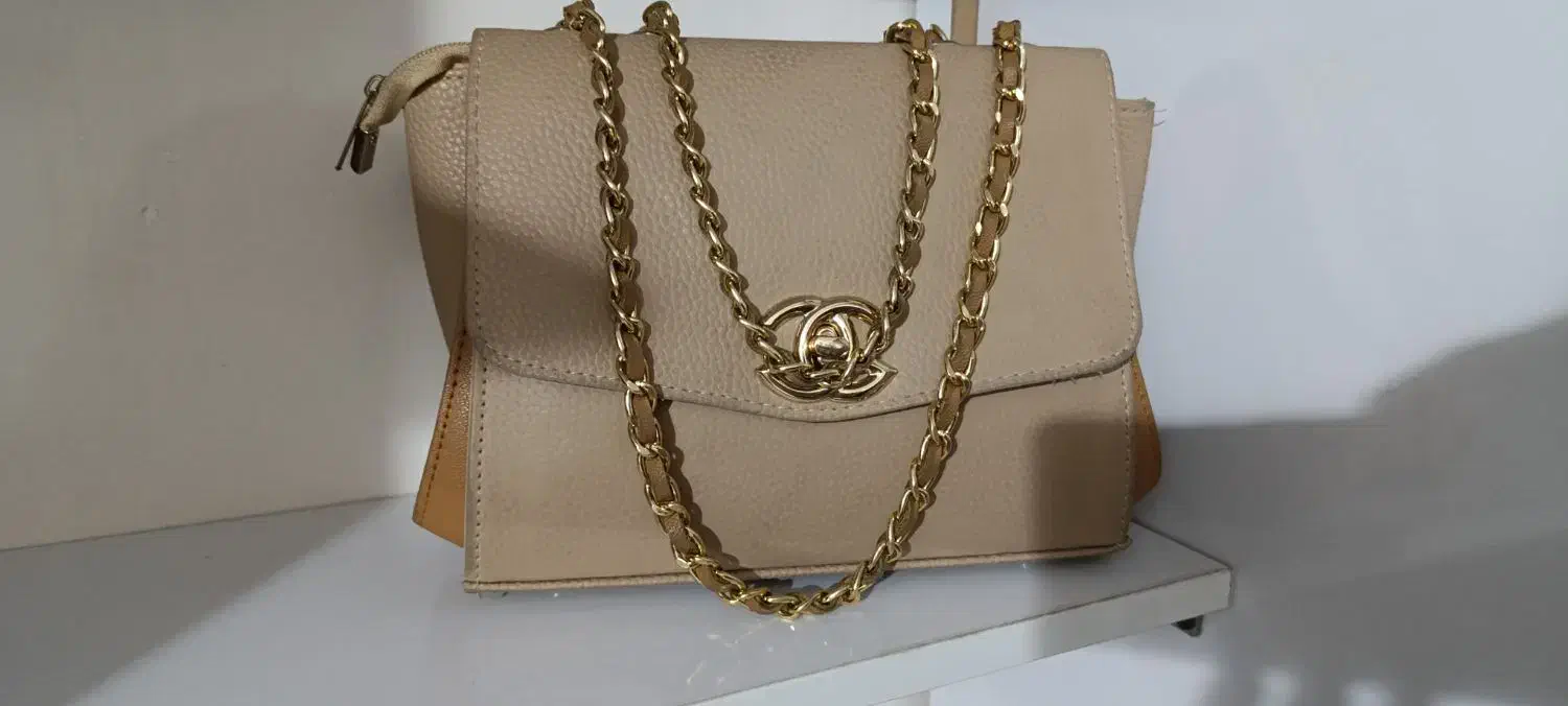 کیف مجلسی و شیک نو هستش|کیف، کفش، کمربند|بروجرد, |دیوار