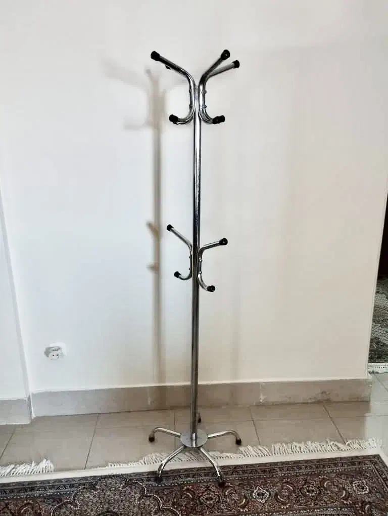 جالباسی ایستاده|بندرخت و رخت‌آویز|یزد, |دیوار