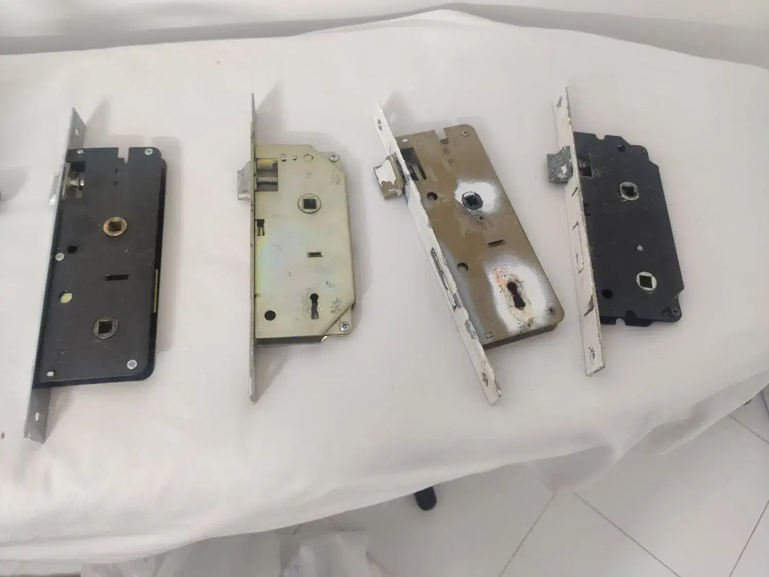 دستگیره و قفل درب|مصالح و تجهیزات ساختمان|مشهد, فلسطین|دیوار