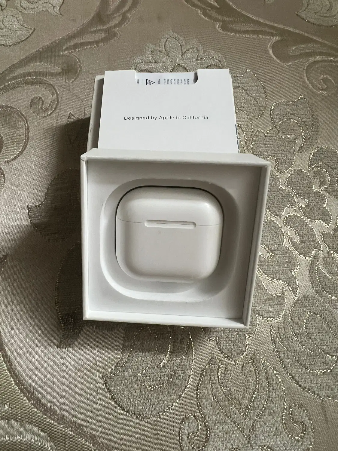 AirPods 4|لوازم جانبی موبایل و تبلت|تهران, سیمای ایران|دیوار