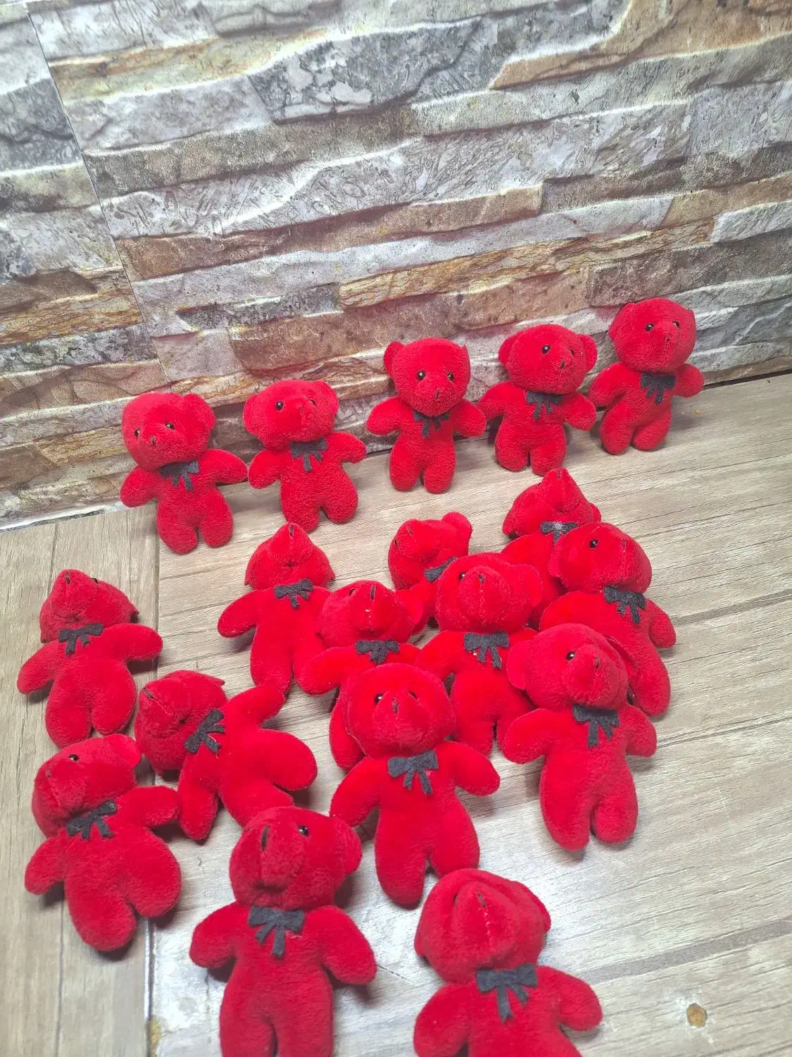 خرس تزئینی قرمز|اسباببازی|آبیک, |دیوار