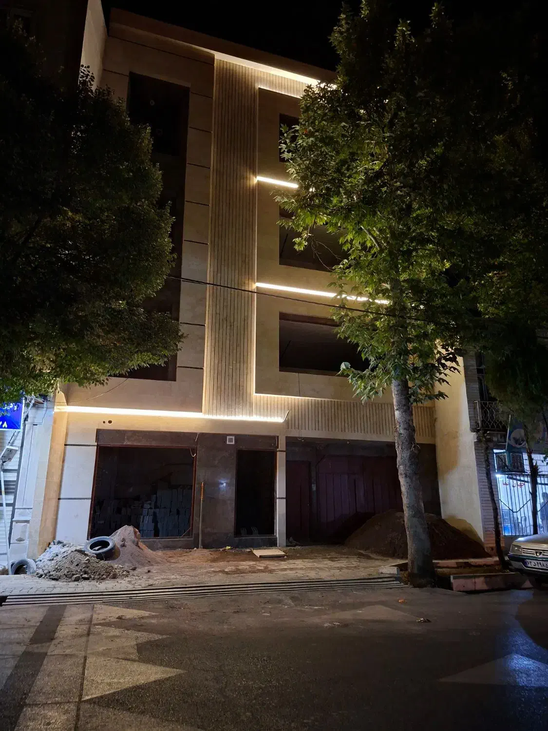 آپارتمان 3 طبقه تک واحدی .جنوبی ،دو طرف نور|فروش آپارتمان|محلات, |دیوار