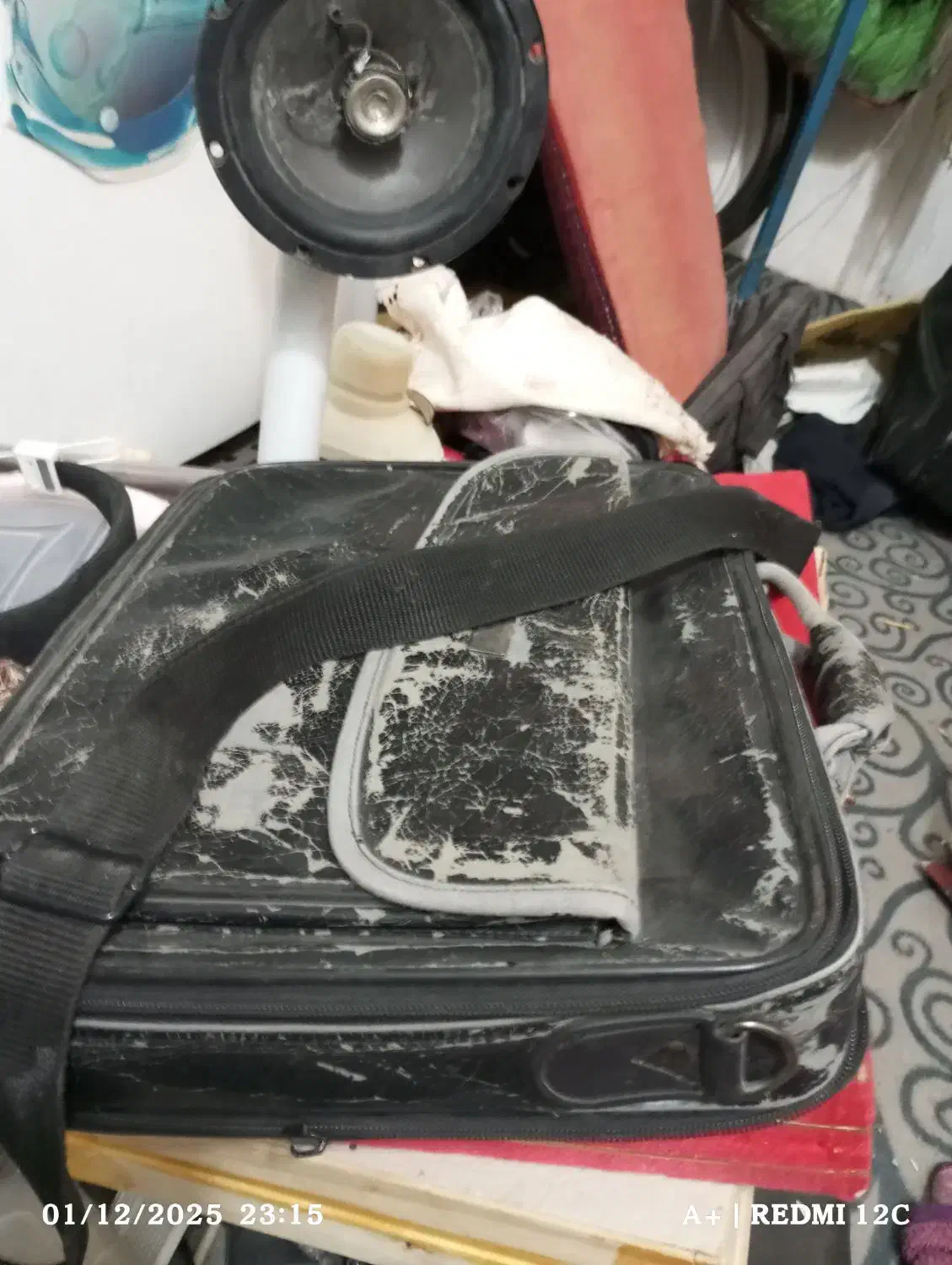 یه کوله پشتی قرمزگمشده|اشیا|سبزوار, ایزی شهر|دیوار