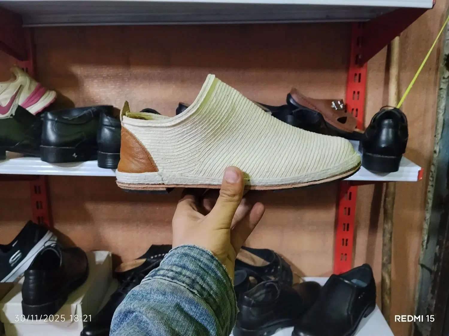 کفش راحتی|کیف، کفش، کمربند|کازرون, |دیوار