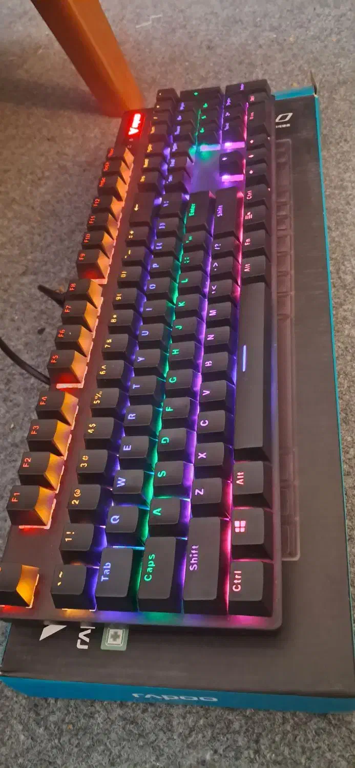 کیبورد گیمینگ V500 pro|قطعات و لوازم جانبی رایانه|تهران, توحید|دیوار