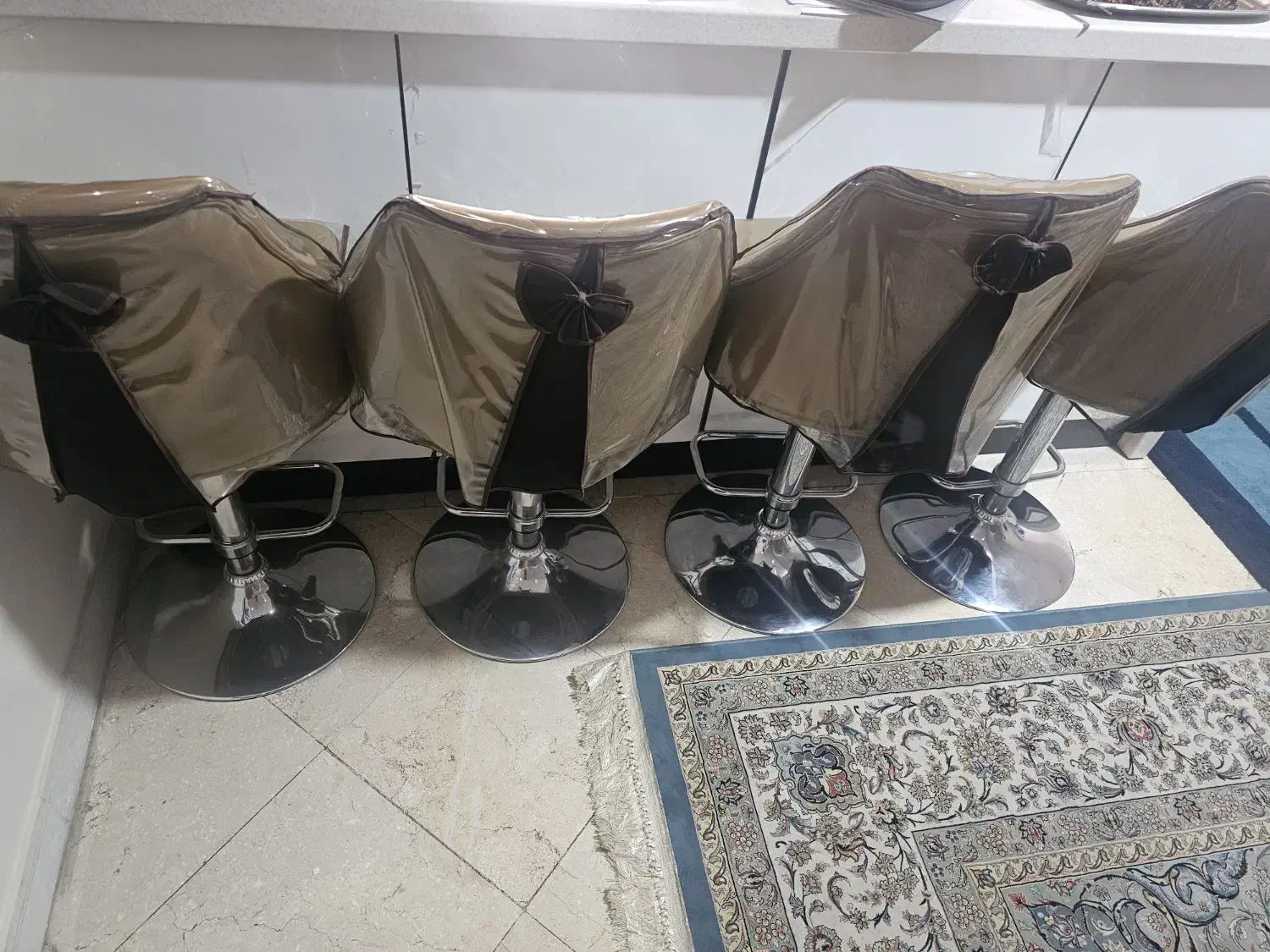 ۴ عدد صندلی کانتر و کافی شاپ|میز و صندلی غذاخوری|تهران, ارم|دیوار