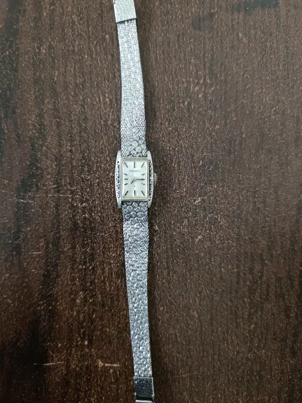 ساعت سیکو اصل|ساعت|قدس, شهر‌قدس|دیوار