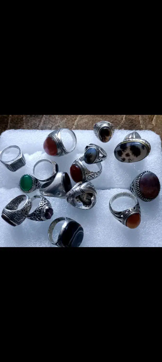انگشتر نقره قدیمی به قیمت نقره خام|کلکسیون اشیاء عتیقه|یزد, |دیوار