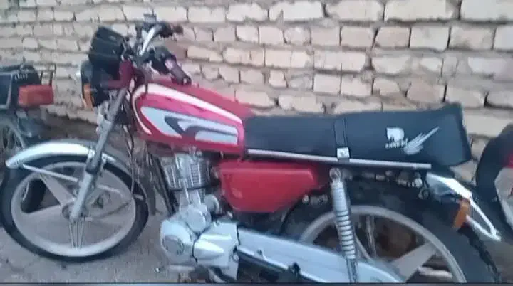 موتور هندا ۲۰۰|موتورسیکلت|مهریز, |دیوار