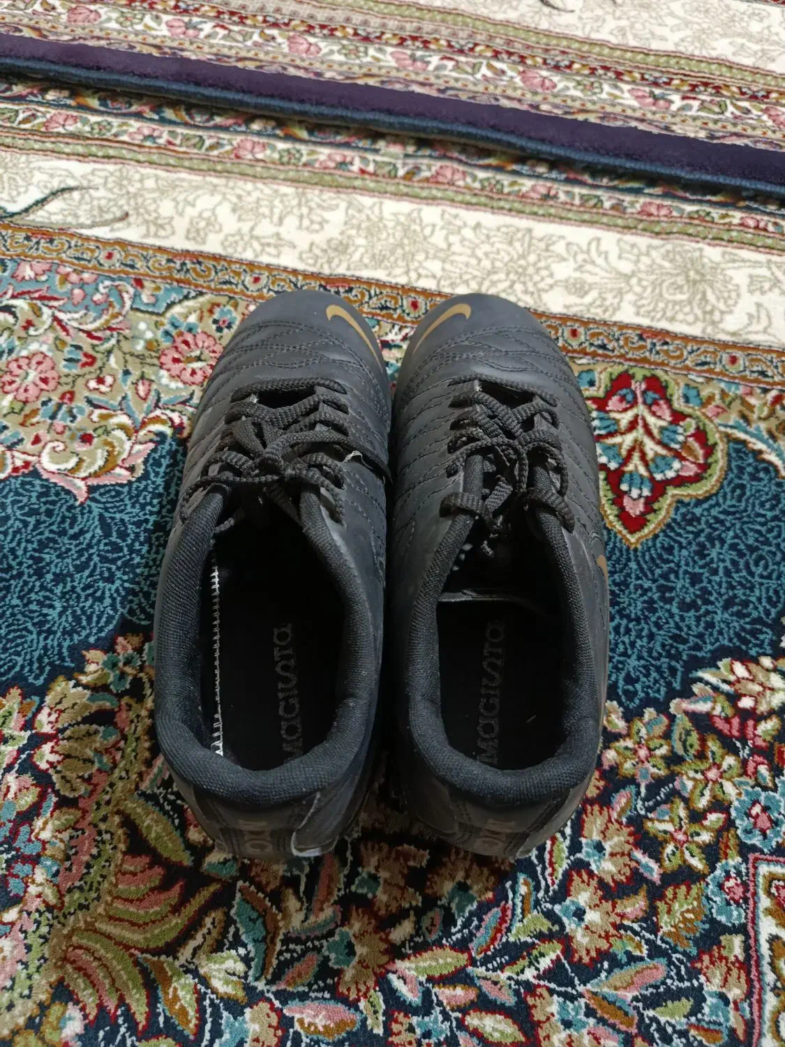 کفش فوتبال|ورزشهای توپی|کرمان, |دیوار