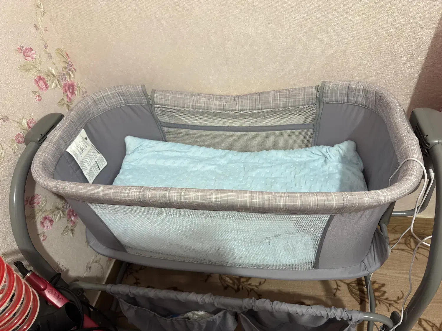 گهواره برقی سه در یک ماستلا|تخت و صندلی بچه|گرگان, |دیوار