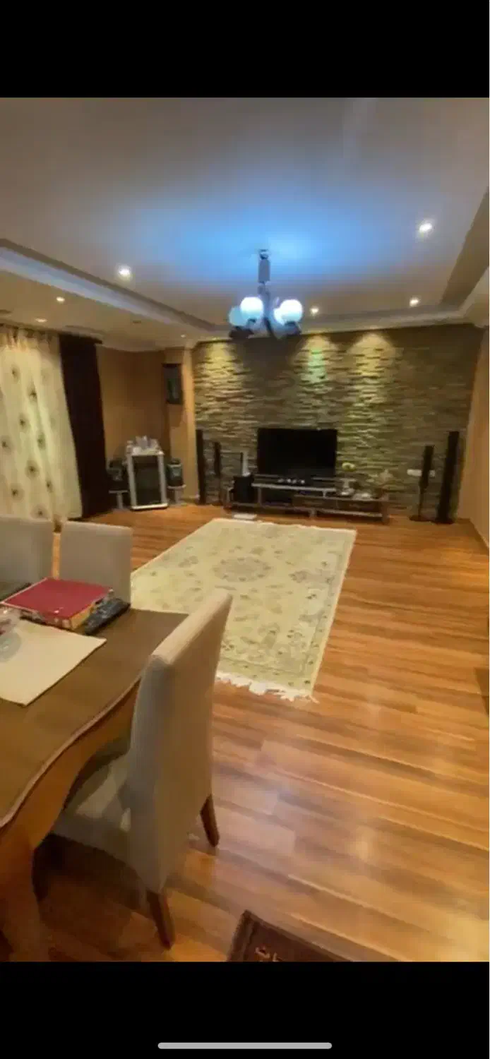 فروش واحد ۱۲۶ متری سه خوابه/تکواحدی/۱۳ هکتاری|فروش آپارتمان|بندرعباس, |دیوار