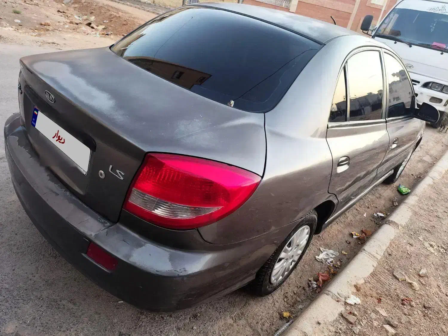 ریو مدل ۱۳۸۸ سالم|خودرو سواری و وانت|شاهین‌شهر, عطار|دیوار